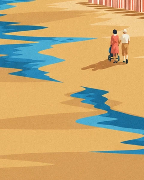 Ein Paar mit Kinderwagen am Strand von Carnac zwischen blauen Prielen und Strandkabinen