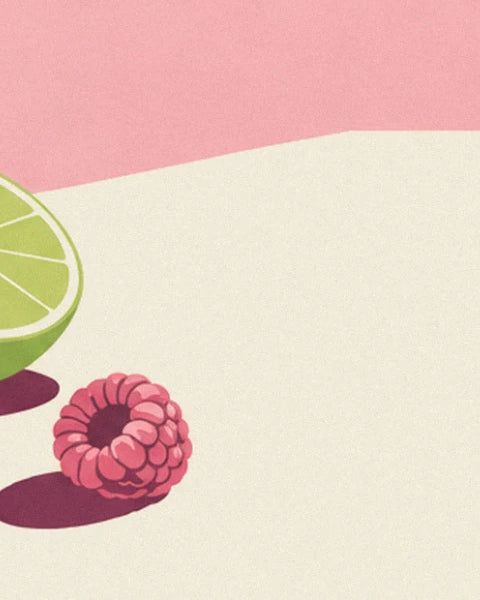 Une framboise et sa grande ombre prune, près de la demi-lime verte