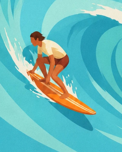 Der Surfer in brauner Shorts auf einem orangefarbenen Board im Tunnel der türkisfarbenen Welle