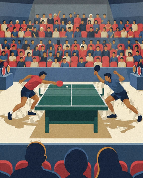 Les 2 joueurs en rouge et bleu autour de la table verte, devant les tribunes pleines