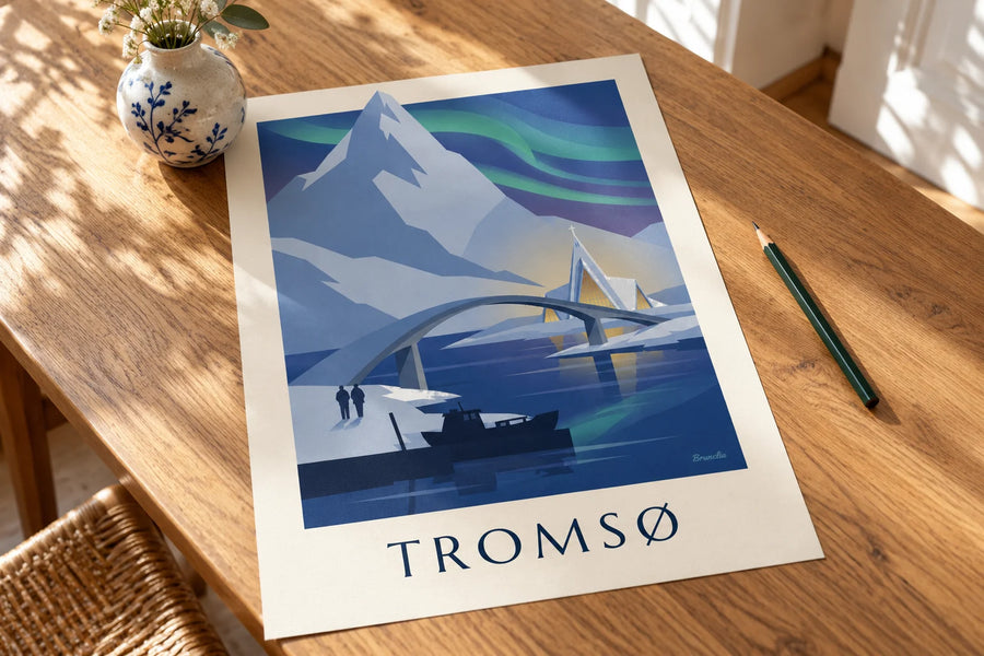 Poster Tromsø, Tor zur Arktis, und Polarlichter: auf einem Tisch abgestellt