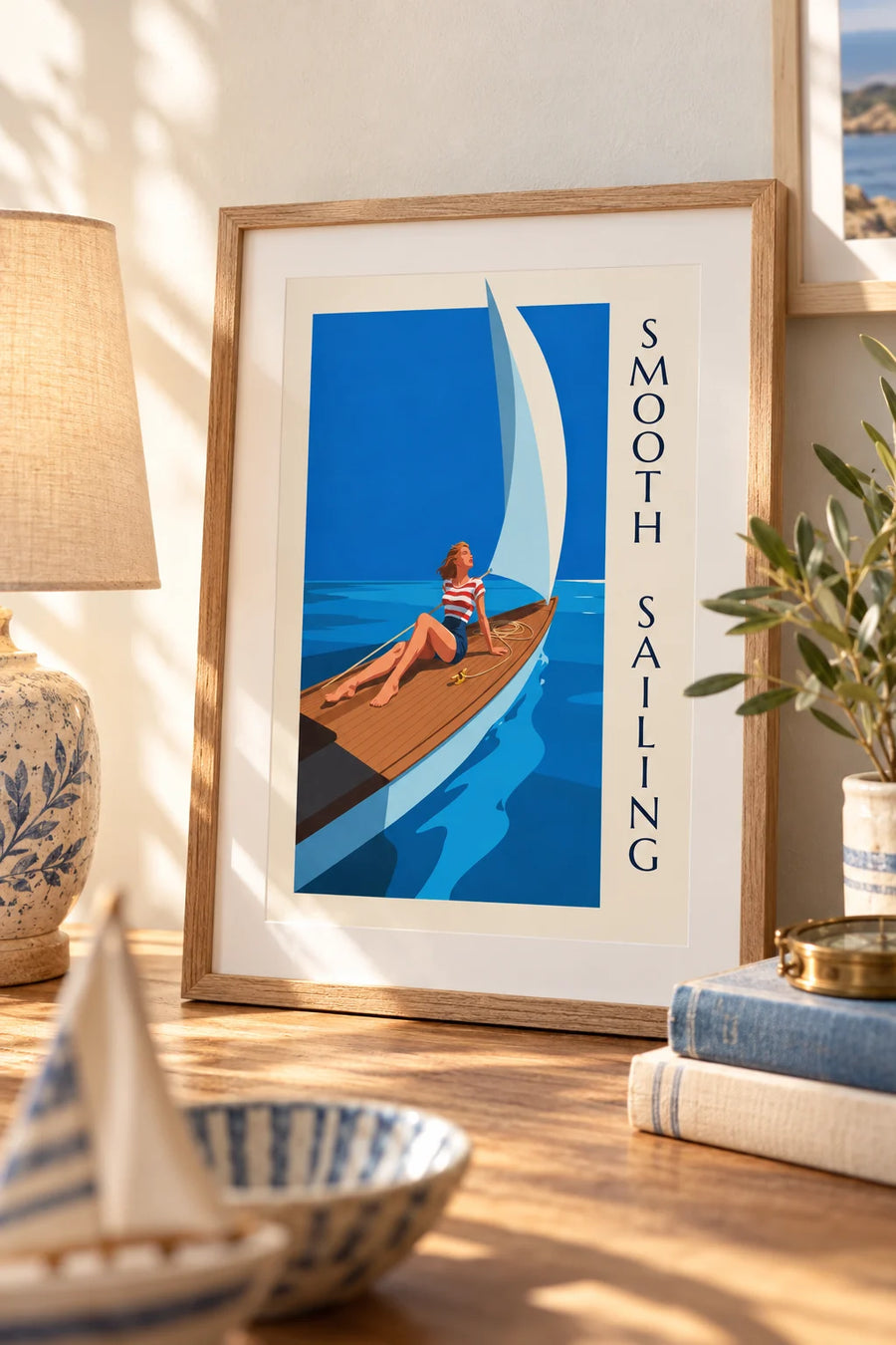 Affiche pin-up sur le pont d'un voilier en pleine mer : petit format A4 encadré