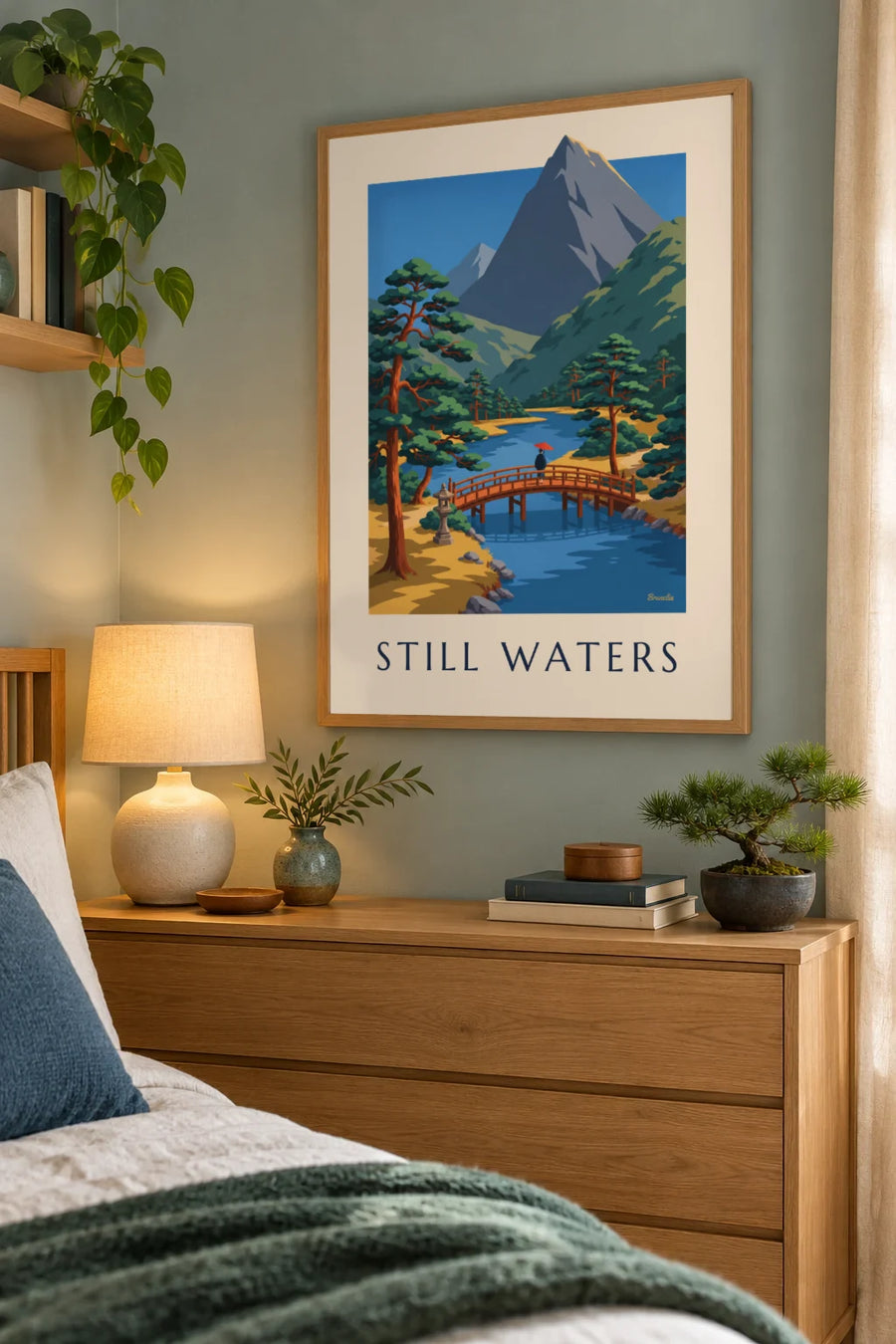 Poster rote japanische Brücke und Steinlaterne am Flussufer: gerahmt an der Wand