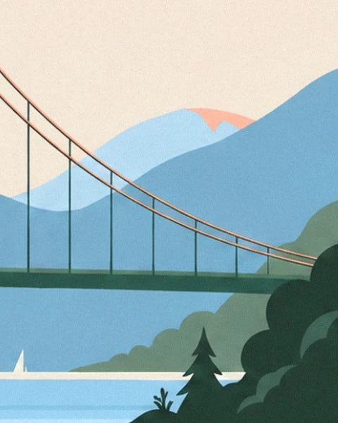 Die Tragseile der Lions Gate Bridge vor den blauen Bergen und Tannen