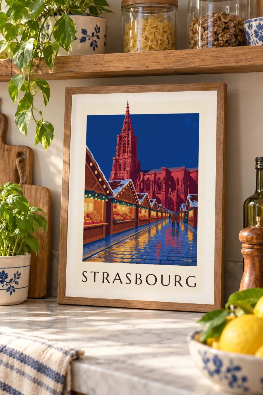 Poster Weihnachtsmarkt in Strasbourg bei Nacht : kleines A4-Format, gerahmt