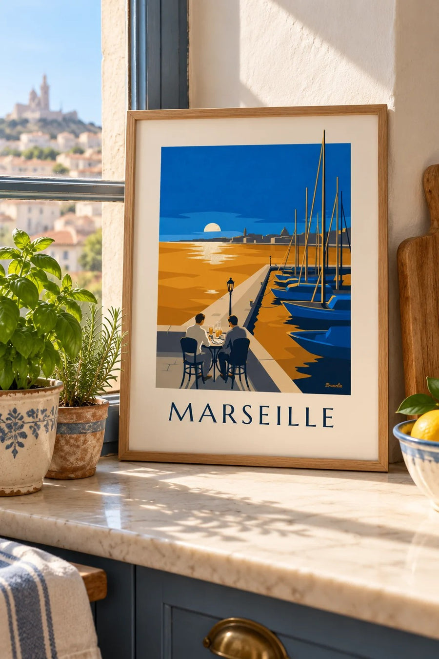 Poster mit Aperitif bei Sonnenuntergang in Marseille : kleines A4-Format, gerahmt