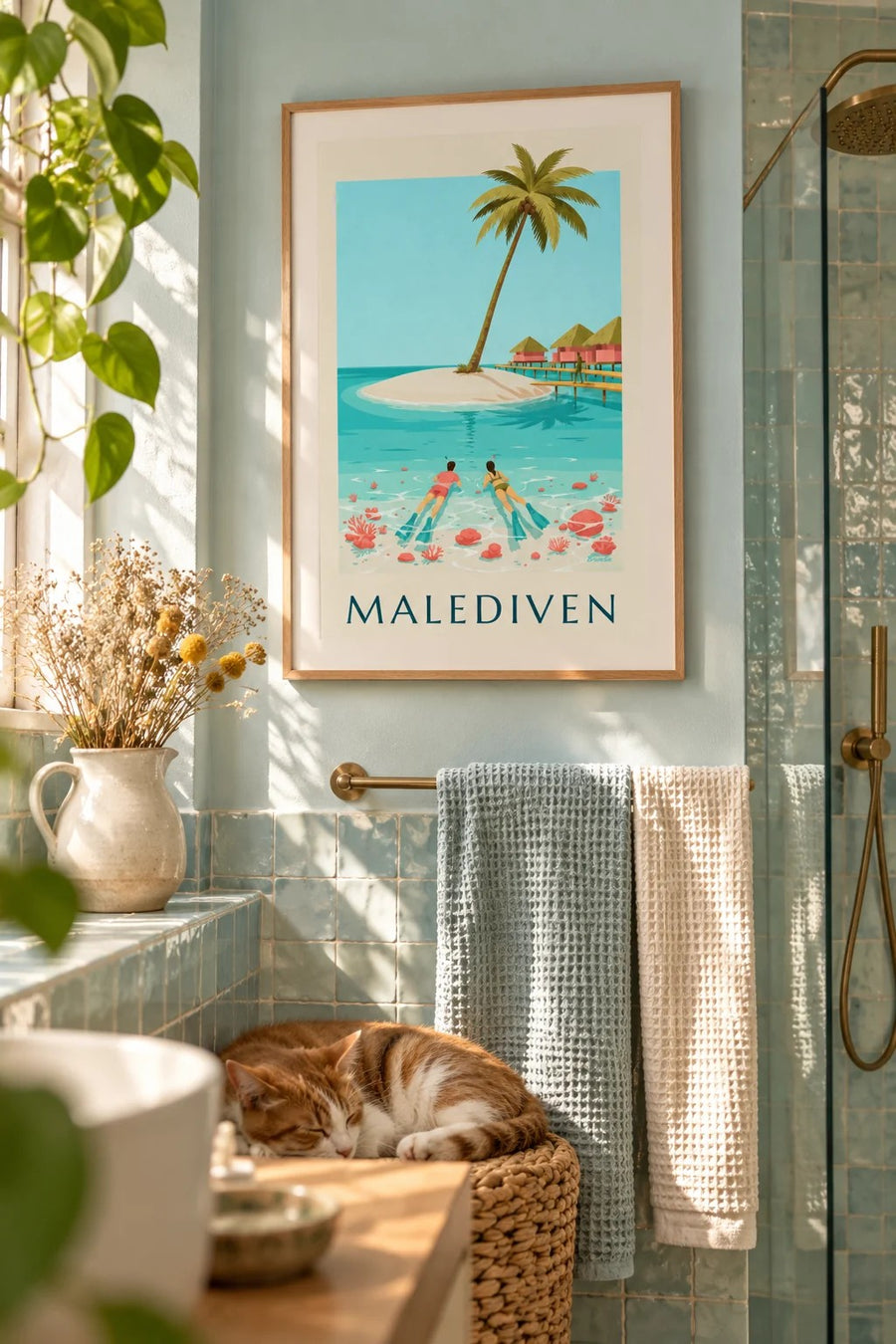 Poster Malediven, Schnorchler über den Korallen der Lagune: gerahmt an der Wand