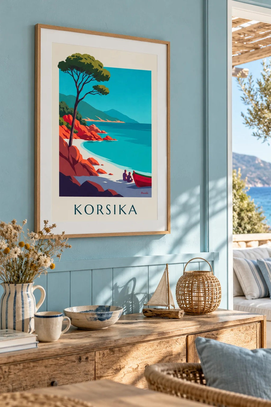 Poster Bucht auf Korsika, rote Granitfelsen und Schirmpinie: gerahmt an der Wand