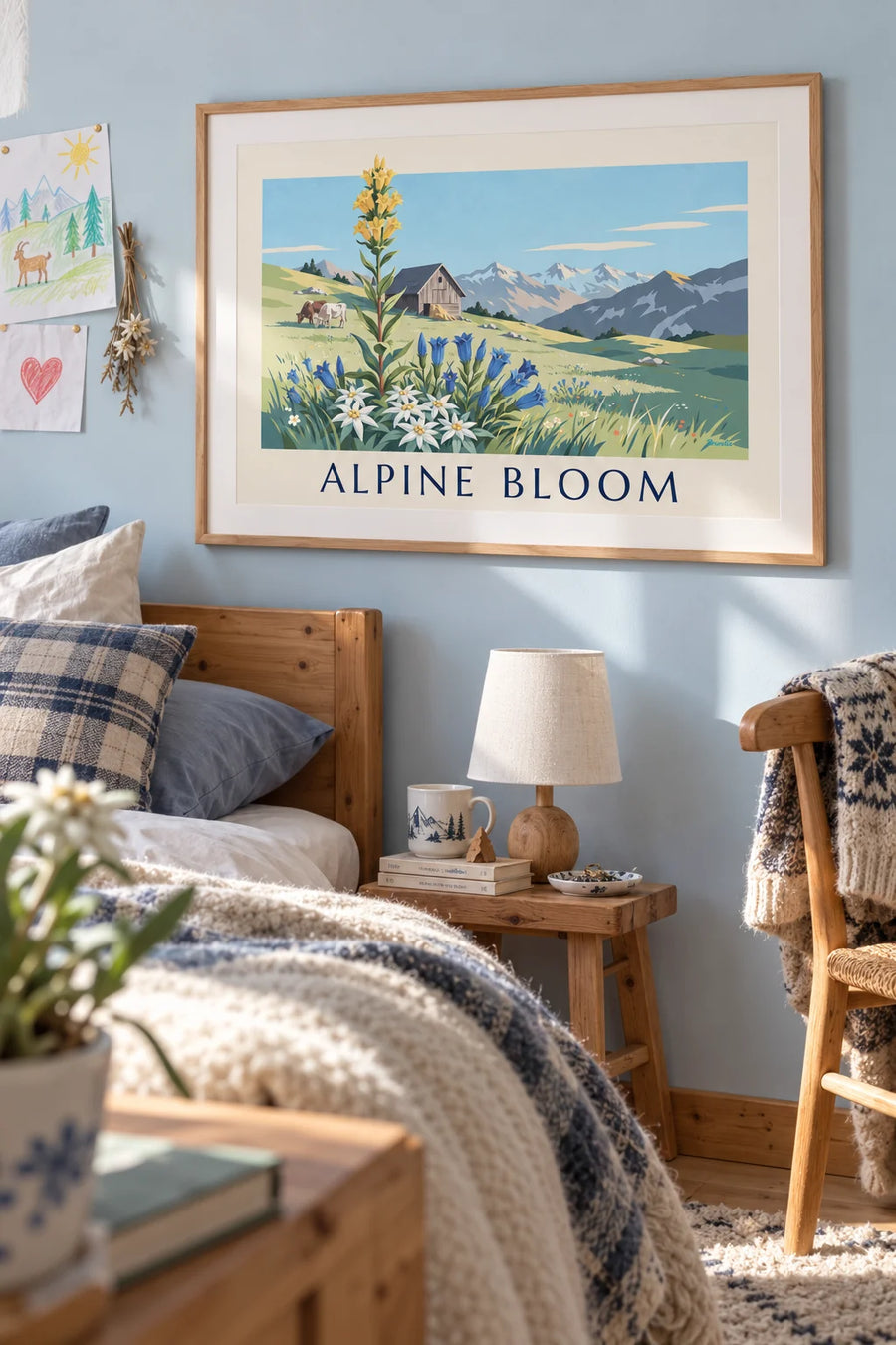 Affiche edelweiss et gentianes dans un alpage au pied des montagnes : encadrée au mur