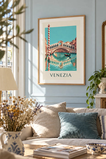Poster Rialtobrücke und Gondel auf dem Canal Grande in Venedig: gerahmt an der Wand